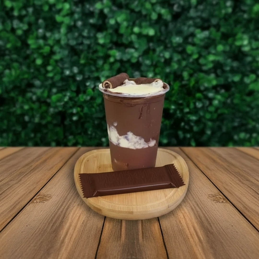 Açaí Tradicional, Creme De Avelã, Chocolate Trento De Avelã E Leite Em Pó