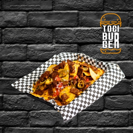 NACHOS CON CARNE ASADA