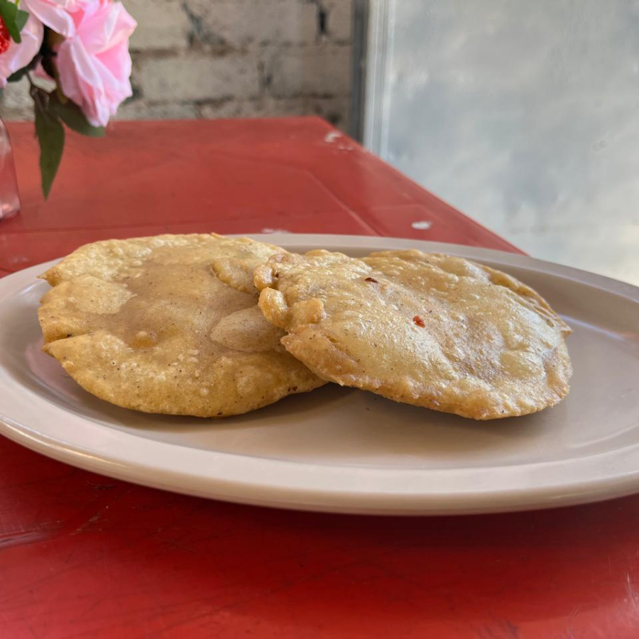Gordita de Adobada con Queso