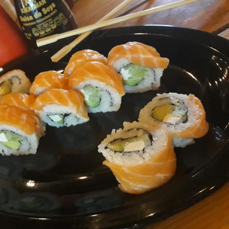 Salmon Roll