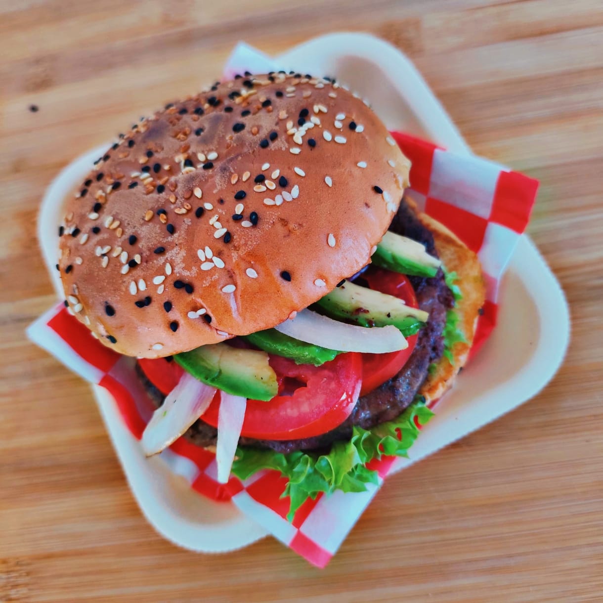 Hamburguesa + Papas + Coca Cola