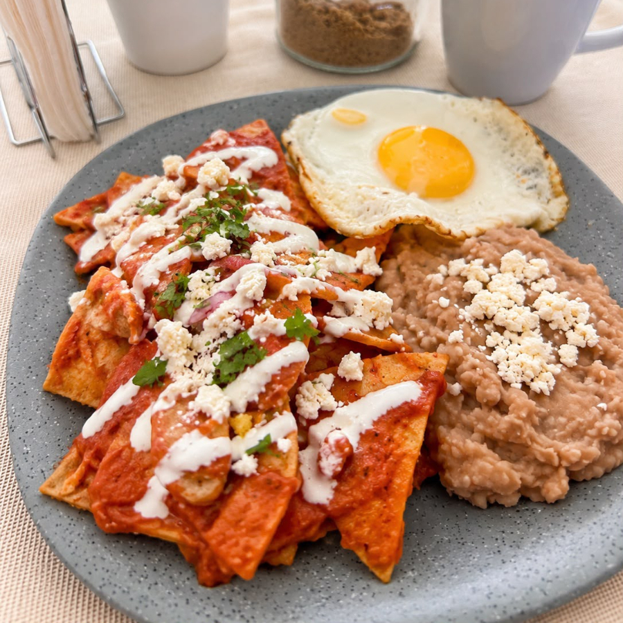Chilaquiles con Huevo