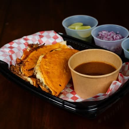 Taco de Birria Dorado