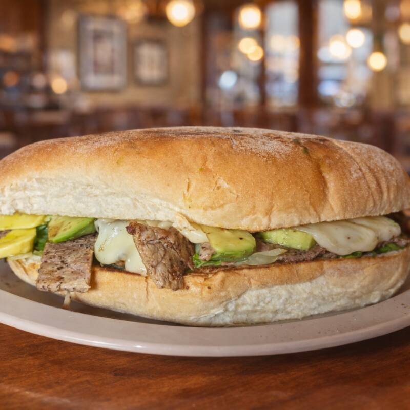 Torta de Milanesa de Res