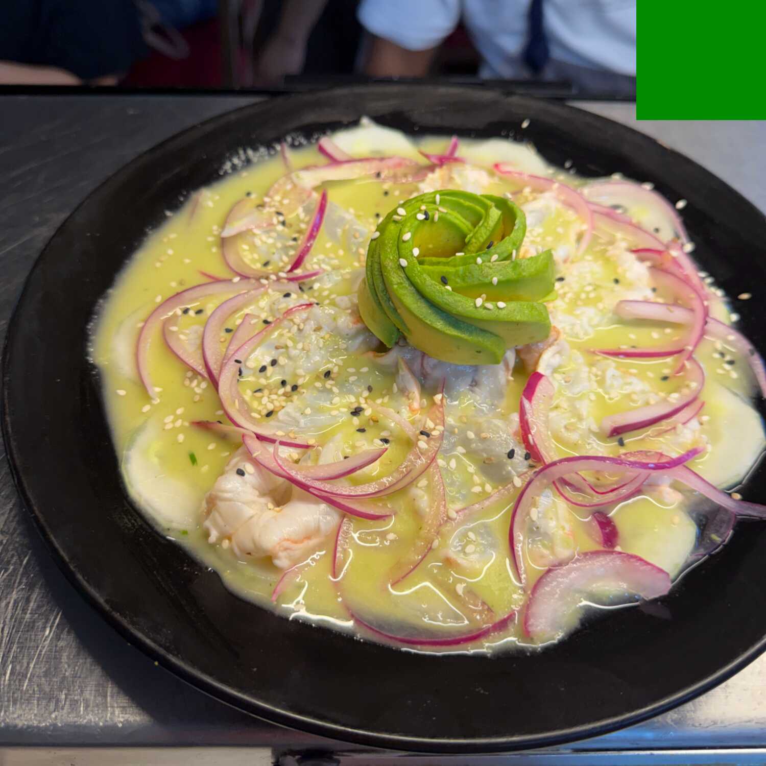 Camaron Fresco en Aguachile de Habanero
