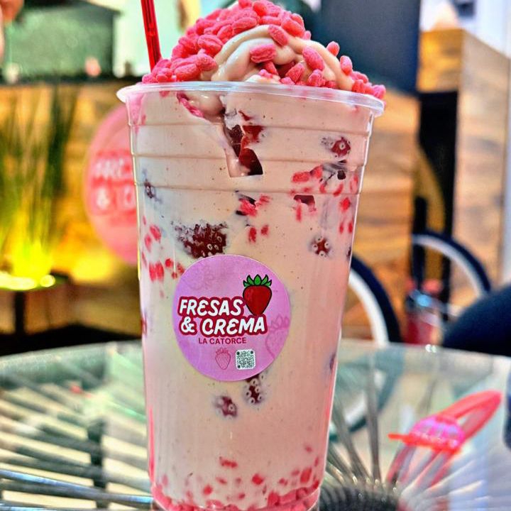 FRESAS&CREMA14 MEDIANAS
