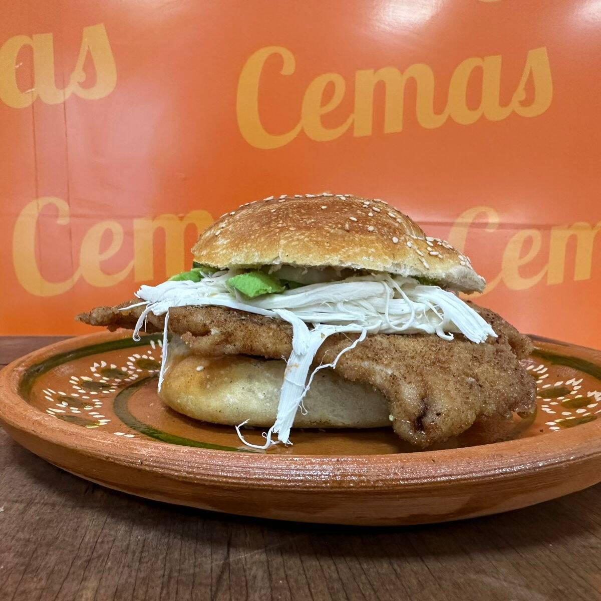 Cemita Milanesa de cerdo