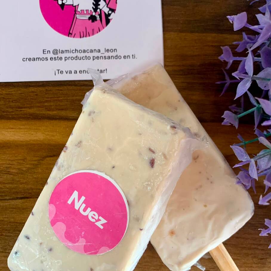 Paleta de Nuez.