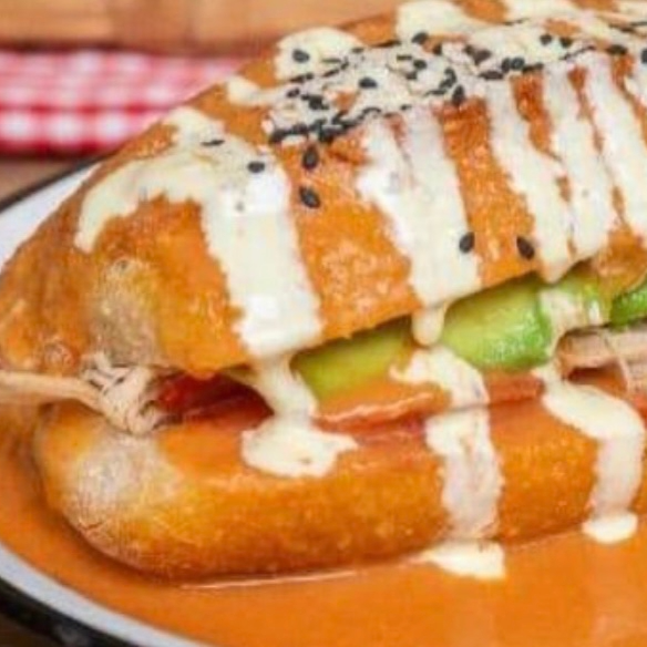 Lonche Estilo Gema