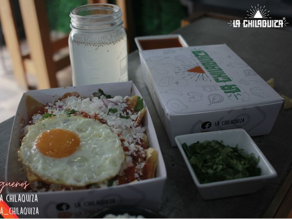 Chilaquiles con Proteína