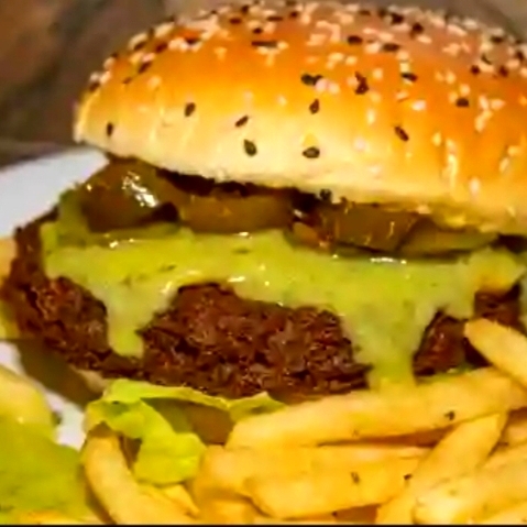 HAMBURGUESA GUACAMOLE