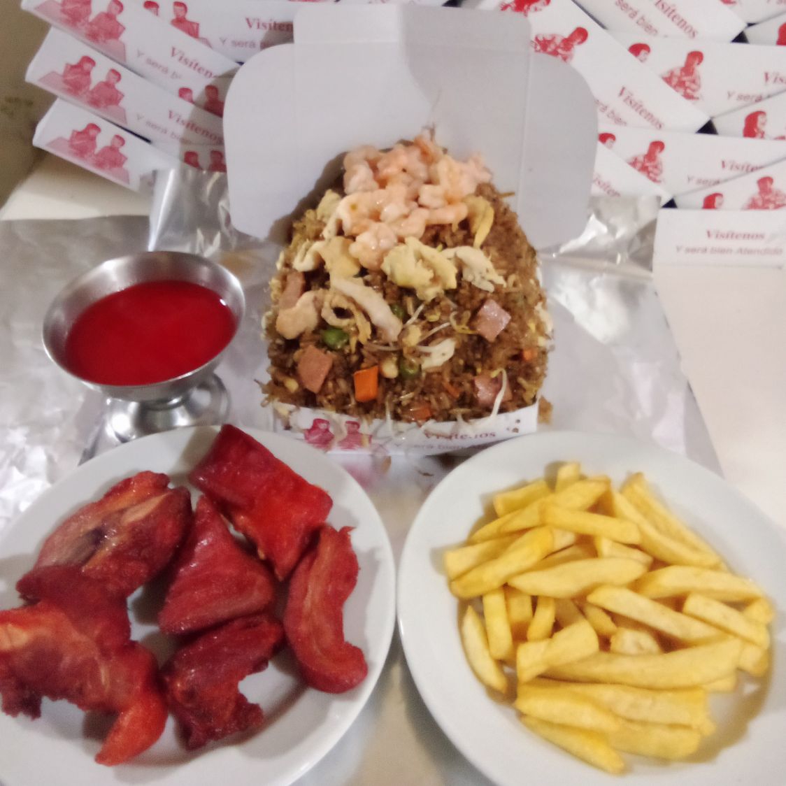 Arroz Chino con Costilla y Papas (Mediano)