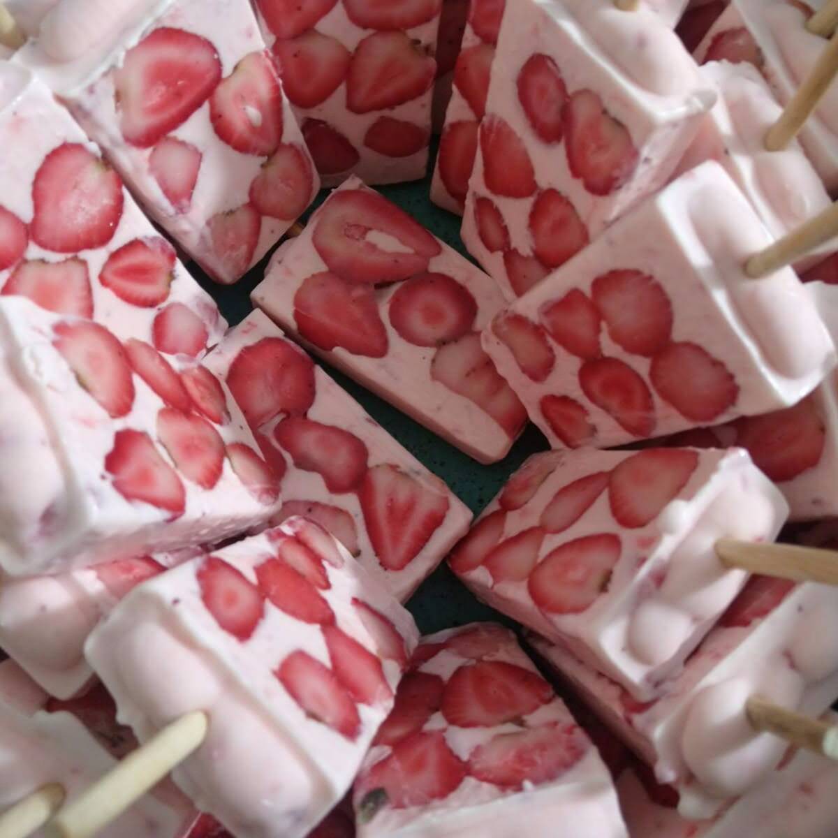Paleta de Fresas con Crema
