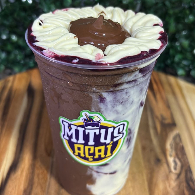 Açaí premium, creme de ninho e nutella. A dupla perfeita que transformou nosso açaí trufado no seu novo vício favorito.