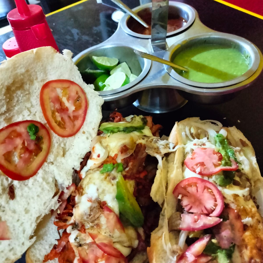 Tortas Gigantes de Arrachera 1 pza