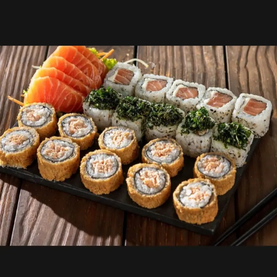 10 Carioca salmão 5 Sashimi Salmão 5 Uramaki Skin Couve 5 Uramaki Salmão