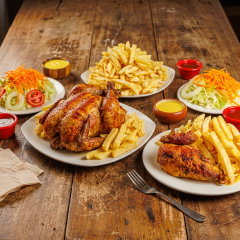 1 Pollo + papas + ensalada + 1/4 pollo