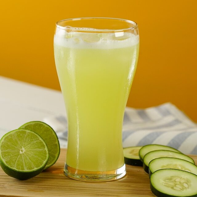 AGUA PEPINO CON LIMON