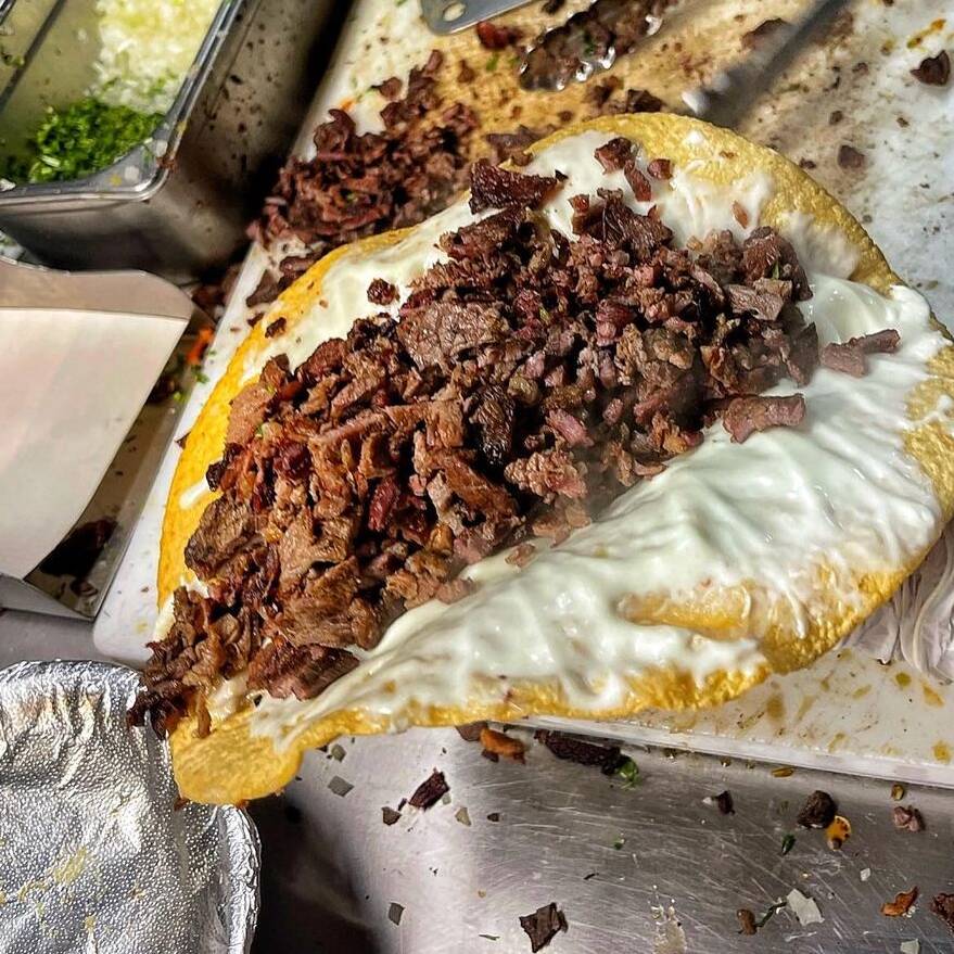Quesadilla de Harina con Chorizo