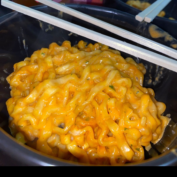 Ramen Buldak con Queso Mozarella