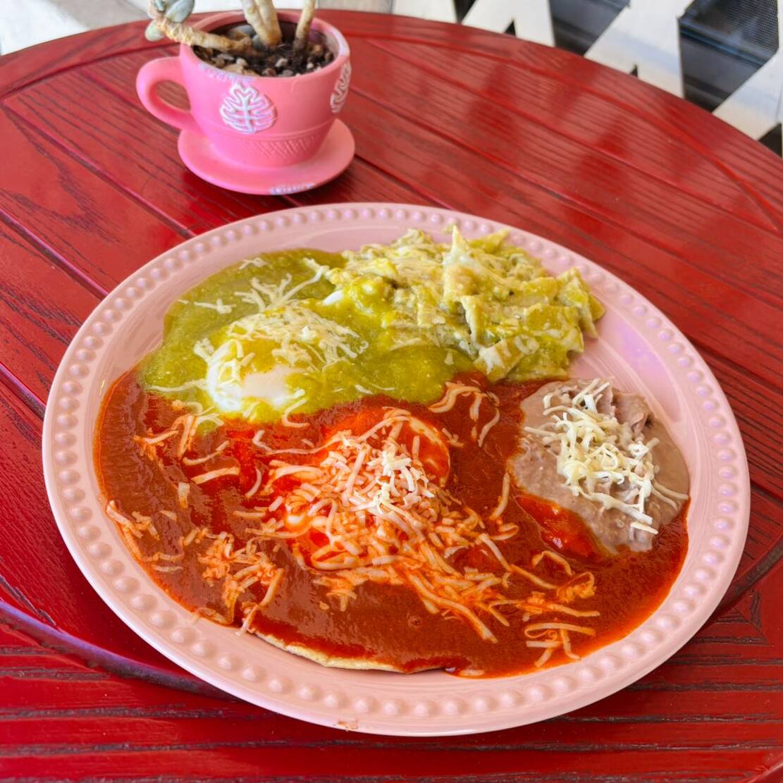 Huevos Divorciados