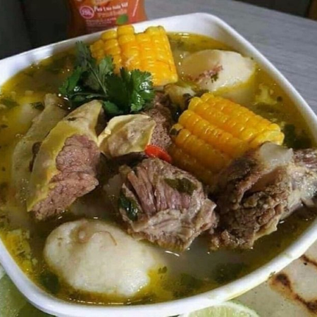 Sancocho de Costilla de Res