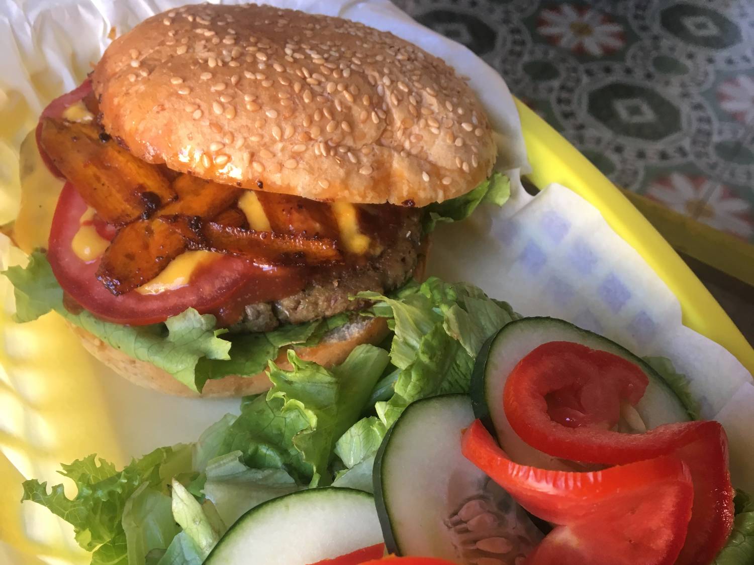 Vegan Bacon BBQ Burguer