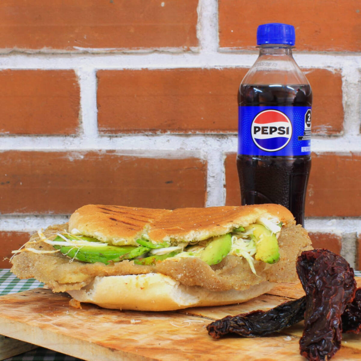 TORTA (M. Puerco) + REFRESCO 400ML