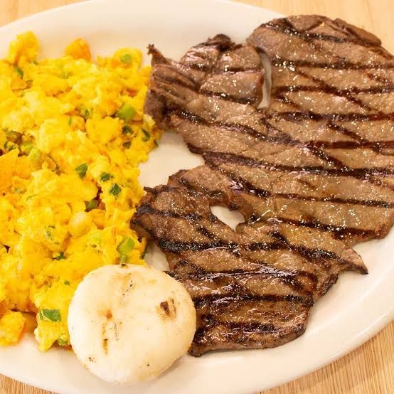 Huevo con Asada