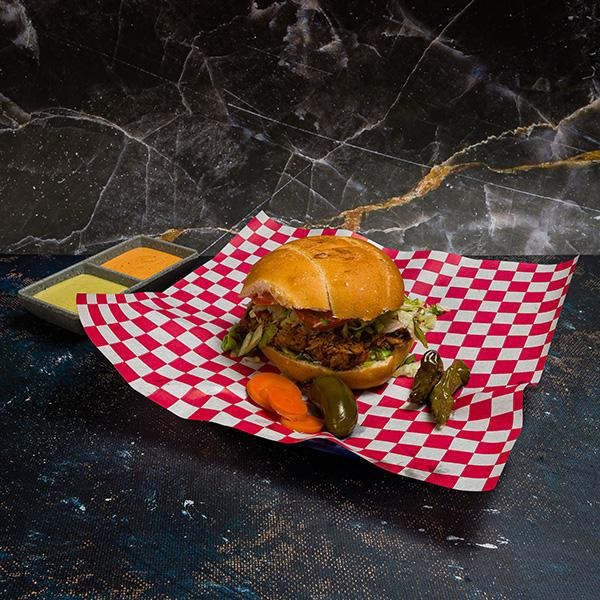 TORTA DE PIERNA CHIPOTLE