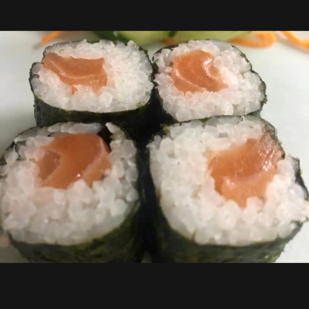 8 unidades - Nori, Arroz e Salmão