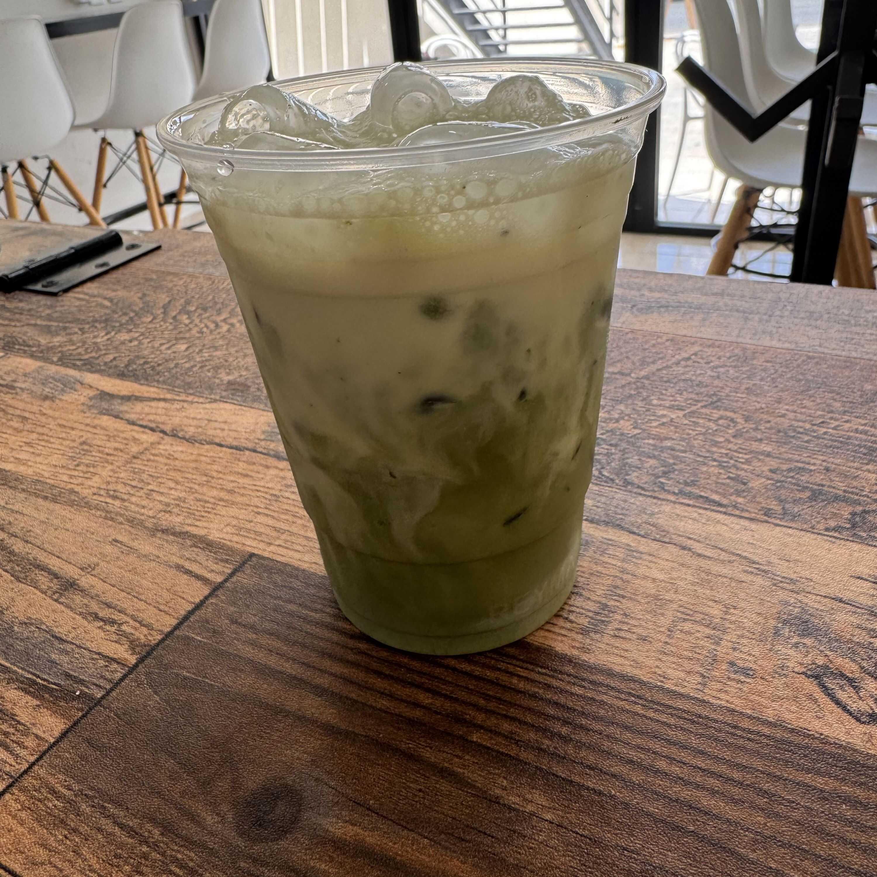 Latte de Matcha Helado