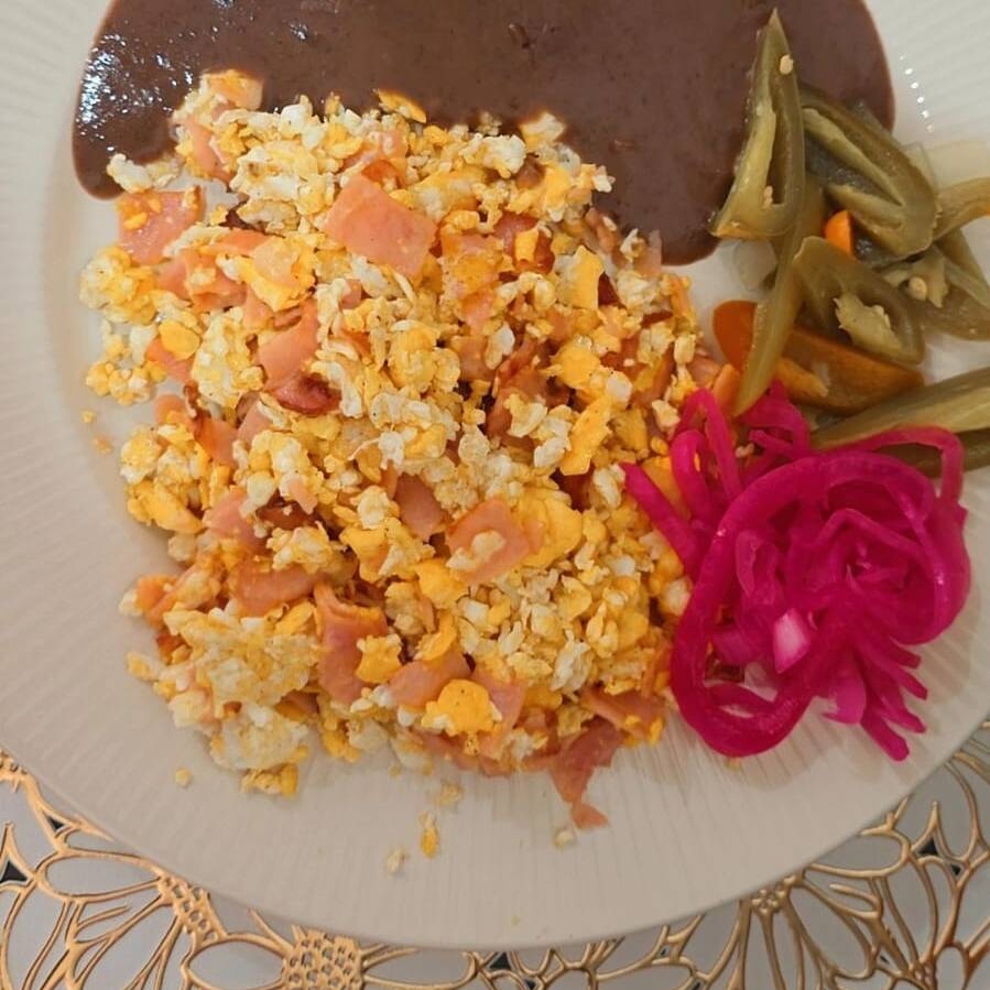 Huevo con Jamón