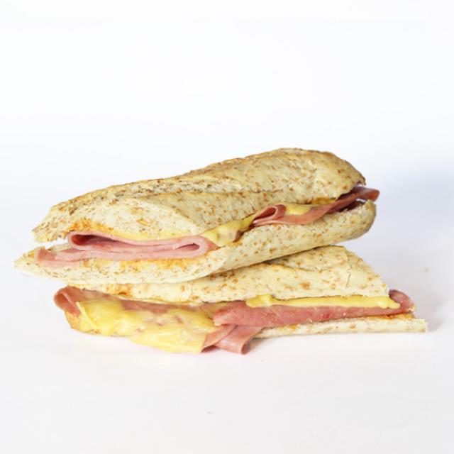 BAGUETTE JAMON QUESO