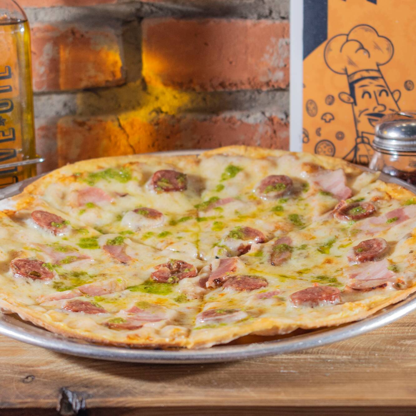 Pizza Chorizo Tocineta