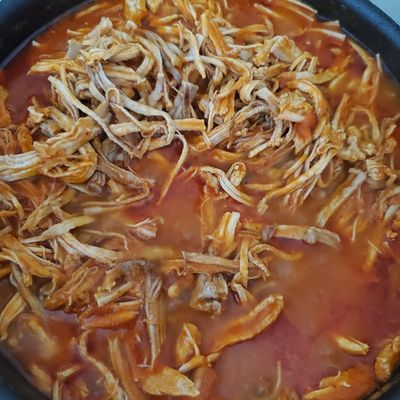 Guisado de Pierna Medio Litro