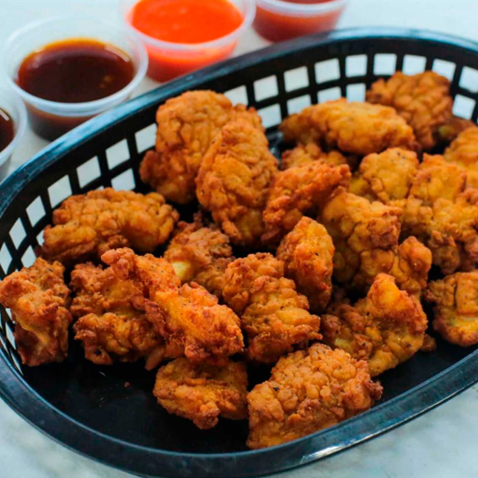 Combo Trio - 2 Boneless Medio Kilos + Papas