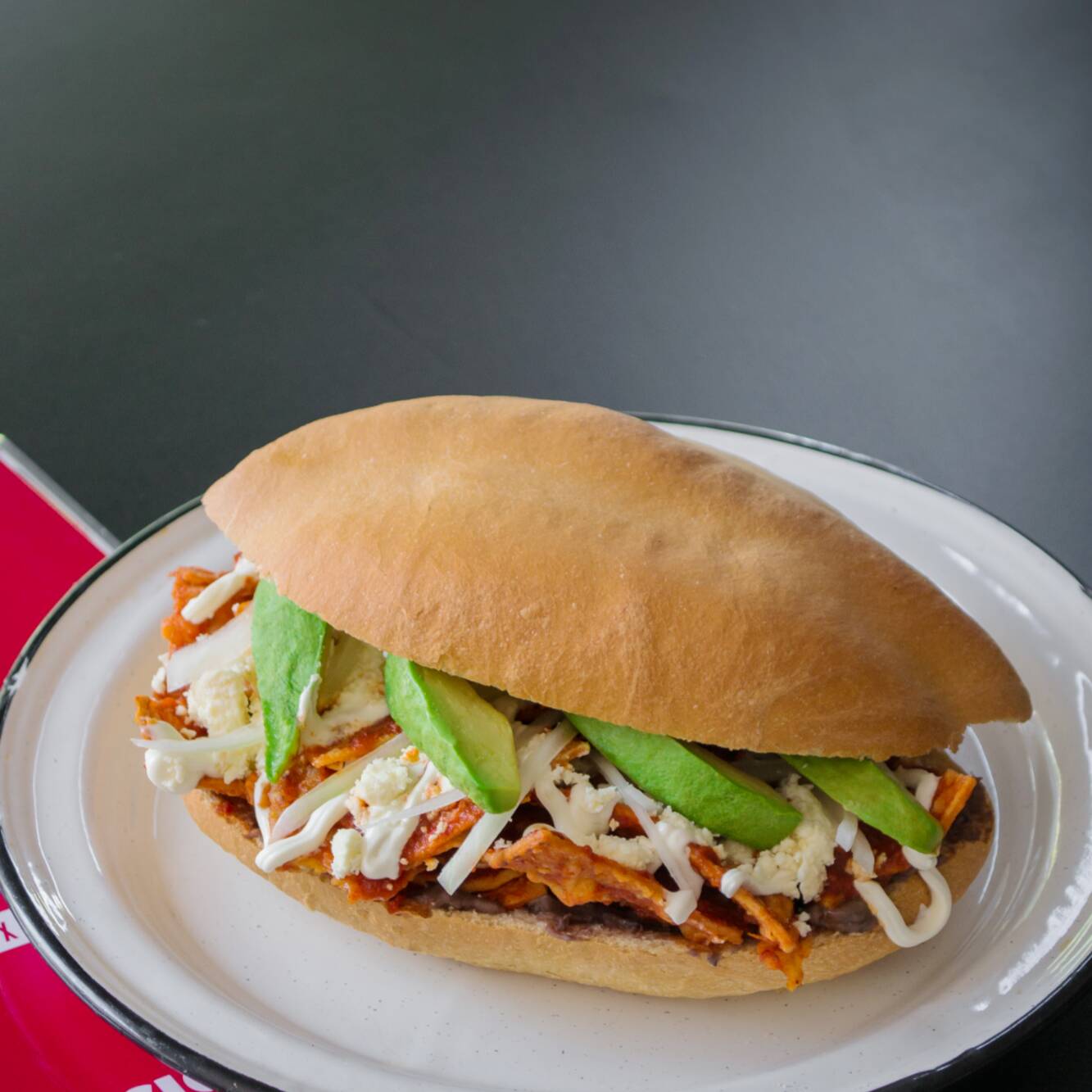 Arma Tu Torta de Chilaquiles