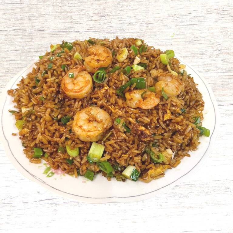 4. Arroz Frito con Camarones