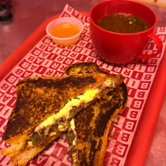 Sandwich de Birria