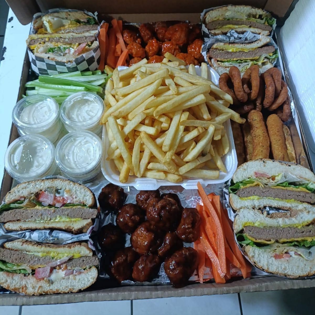 PAQUETE FIESTA (8 PERSONAS)