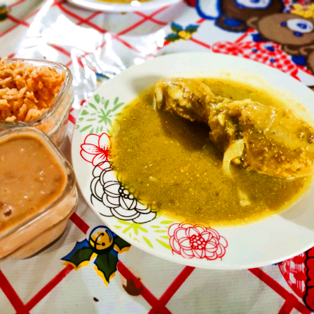 Pollo en Salsa Verde
