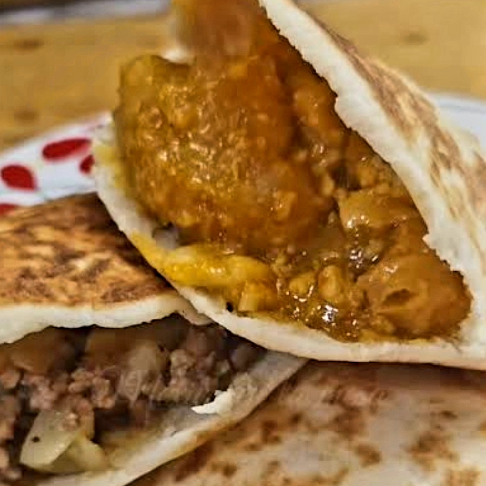 GORDITA DE HARINA CHICHARRON DURO