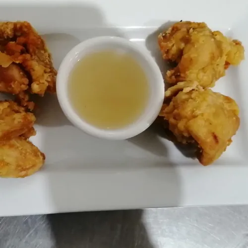 Chicharrón de Pollo 5 uds