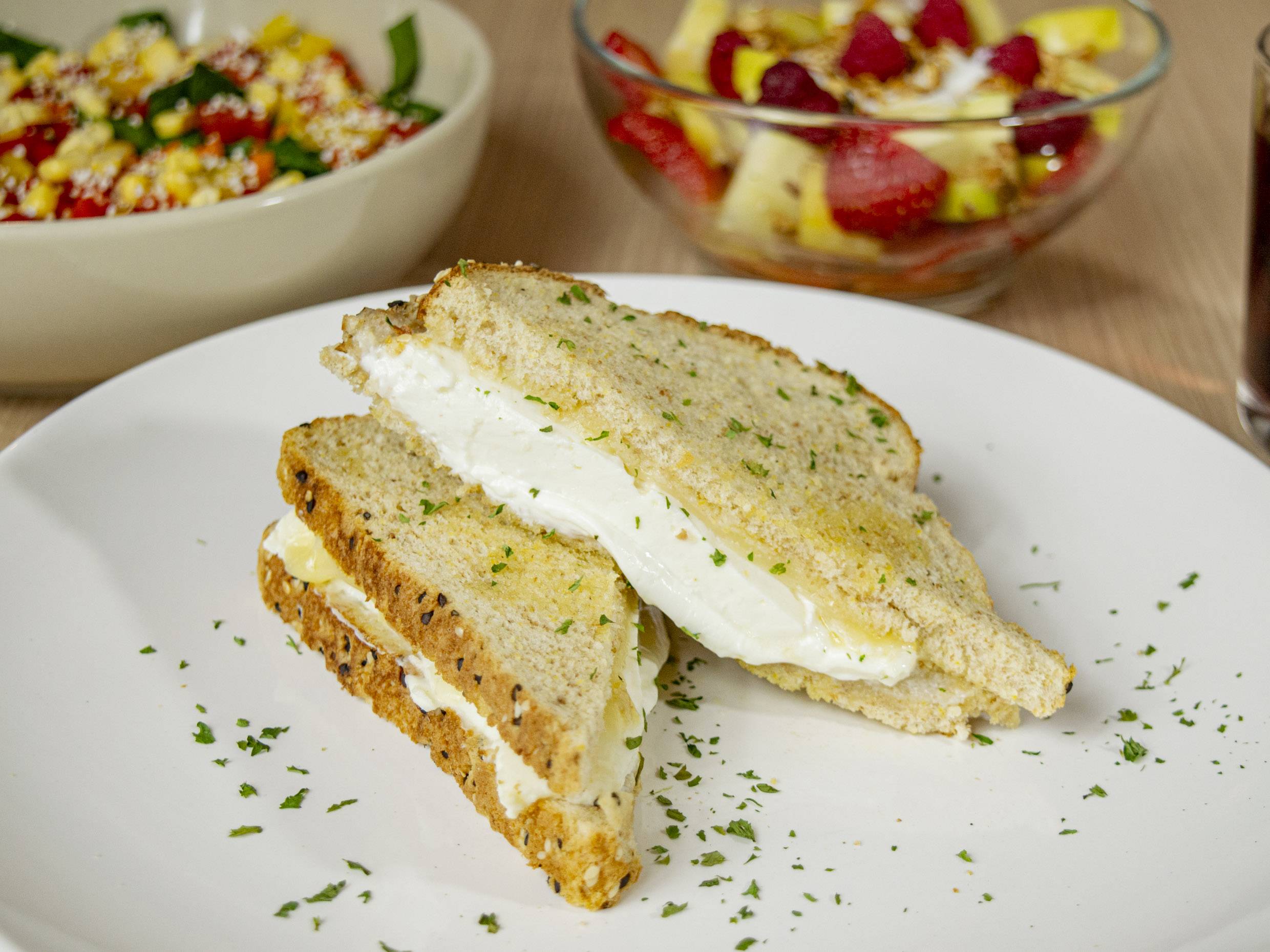 GRILLED CHESSE SANDWICH