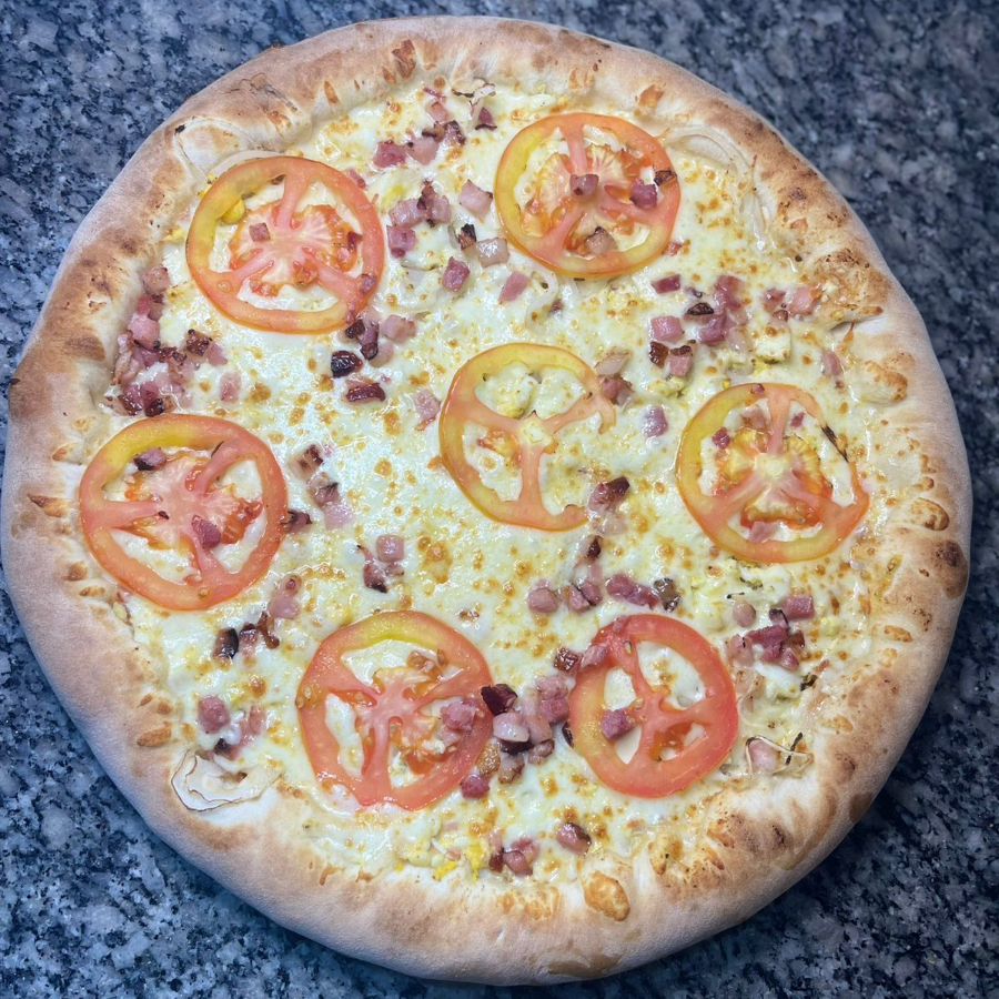 presunto, muçarela, ervilha, palmito, cebola, ovo