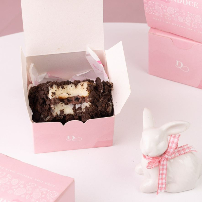 Deliciosa palha de Ninho, com recheio cremoso de Nutella e crocante de Negresco, trazendo textura e muito sabor em cada mordida.