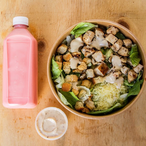 Ensalada + Bebida