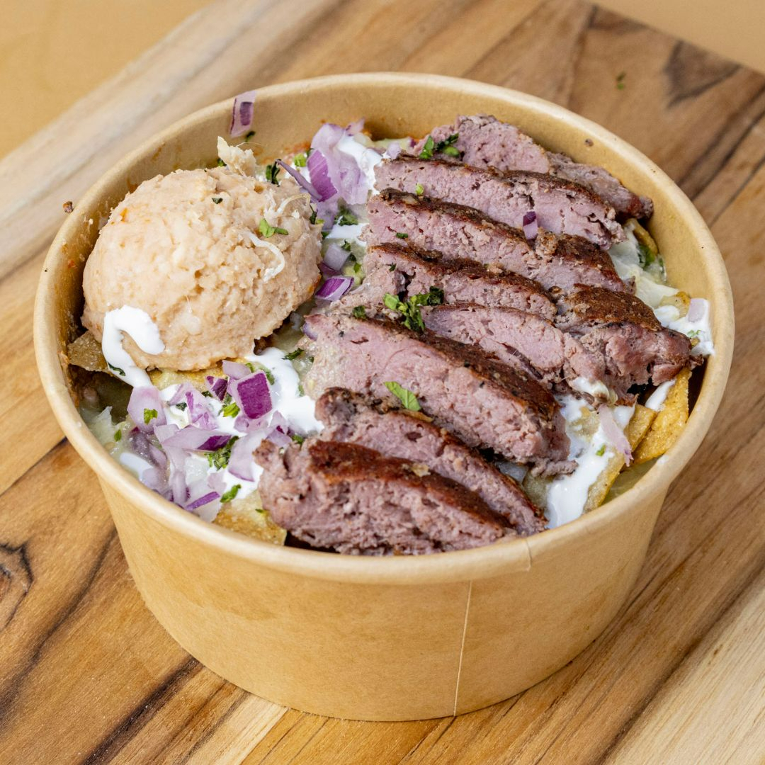 Chilaquiles con Arrachera (grande)