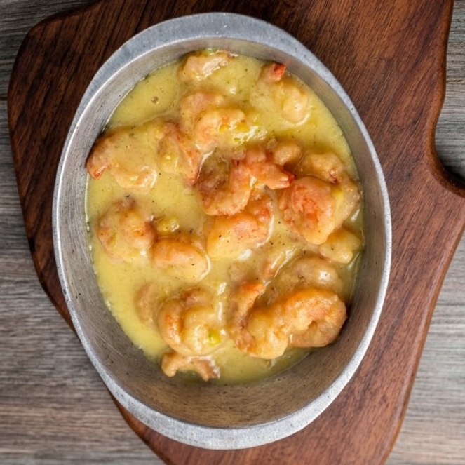 Camarones al Ajillo